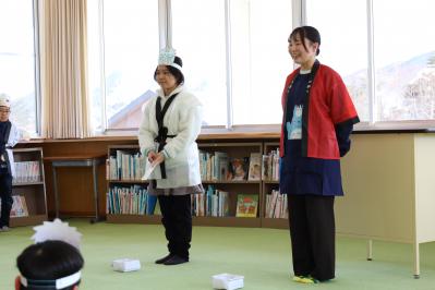 年女の2人