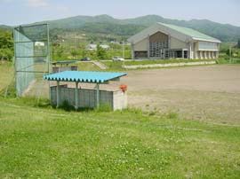 北塩原村民運動場の外観
